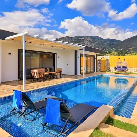 Exclusive Kalkan
